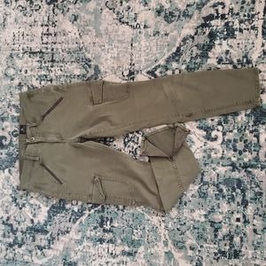 AG Cargo Pants, ankle length, zippered, 28